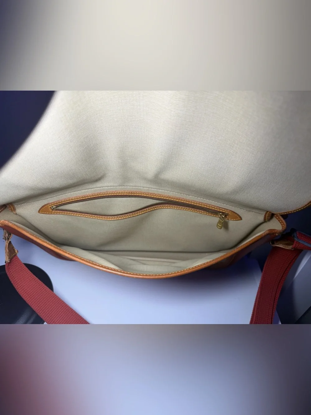 COA included-Louis Vuitton “America’s Cup” Messenger Bag #1851